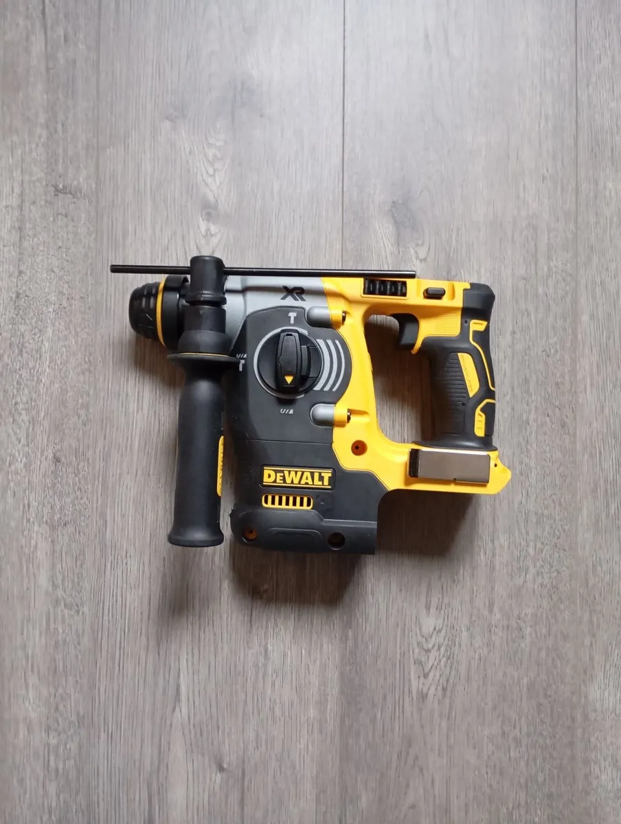 DeWalt Cordless Tools - Image 3