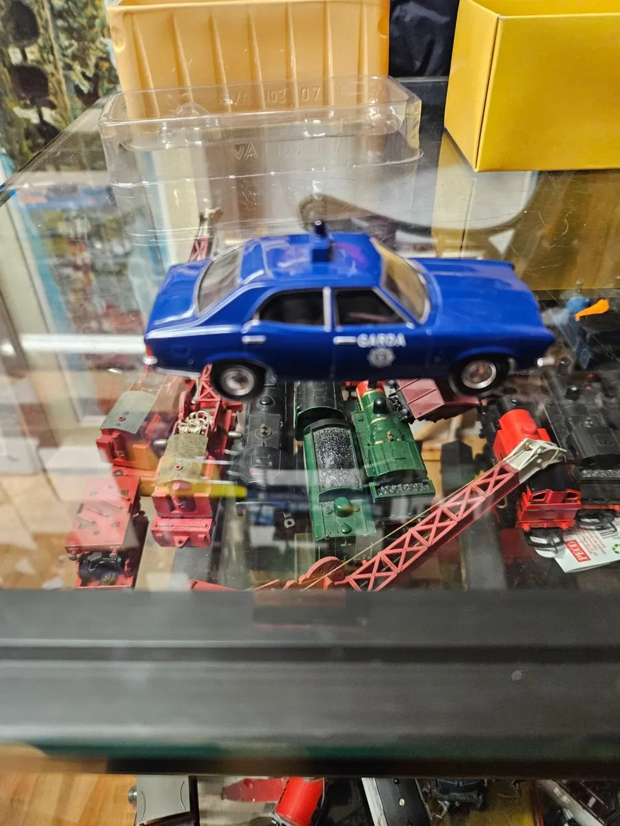 Corgi Vanguards Garda Car - Image 3