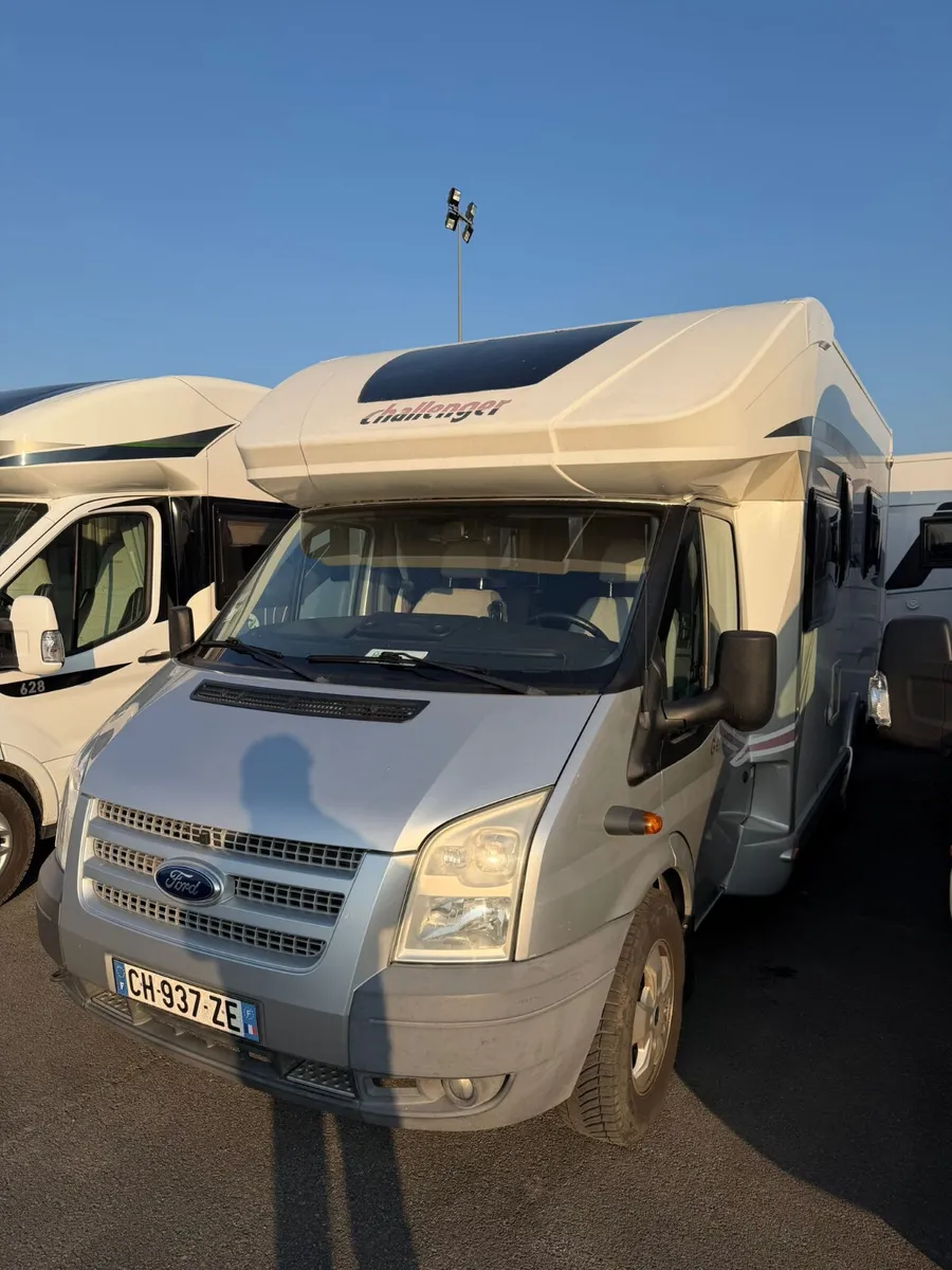 CHALLENGER LO-PROFILE ISLAND BED & DROP DOWN BED - Image 2