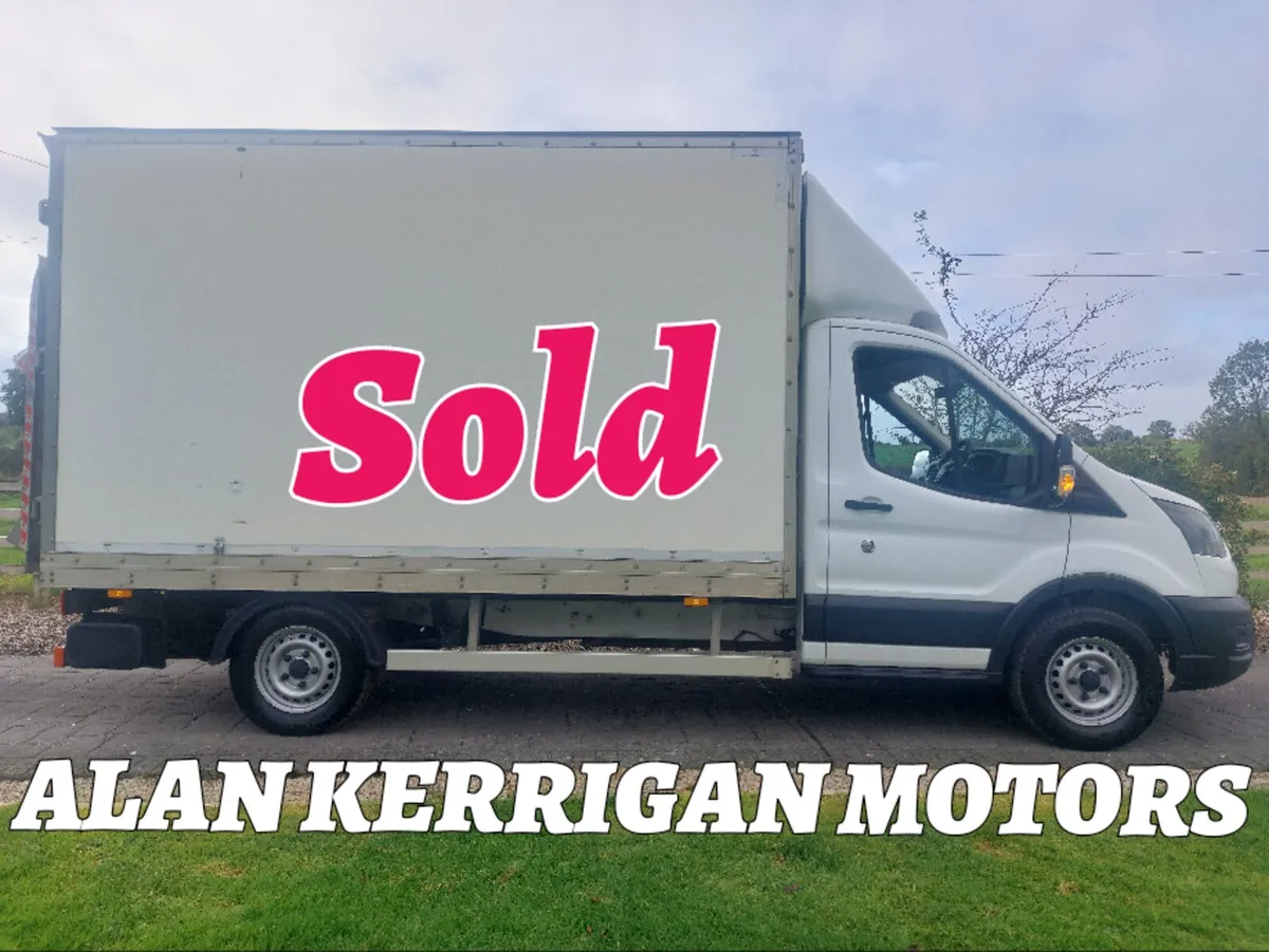 FORD TRANSIT 202' LUTON WITH TAIL LIFT - Image 1