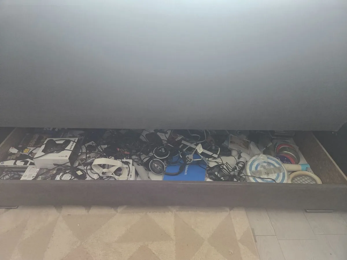 L Shape Corner Sofa - Image 3