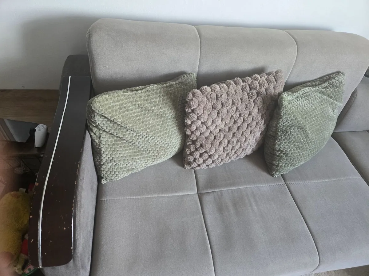 L Shape Corner Sofa - Image 4