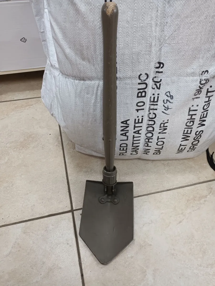 Army surplus-Just arrived - Image 2