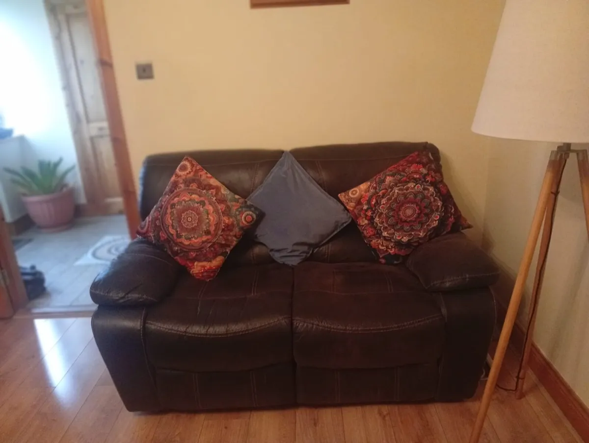 3+2 recliner sofas - Image 2