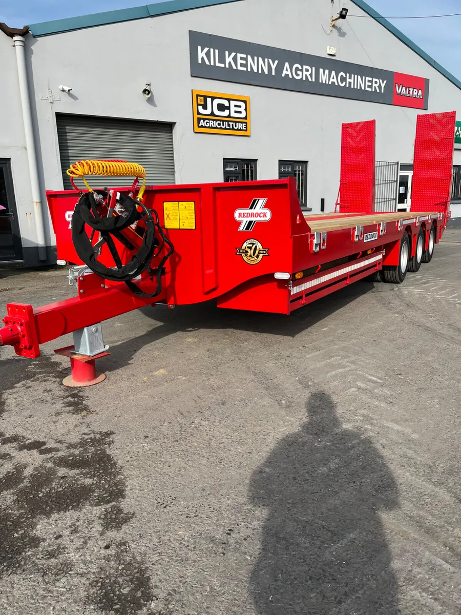 Redrock Lowloader c/w Steering - Image 1