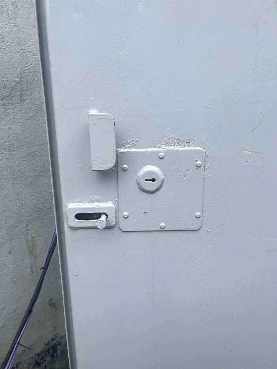 Anti vandal cabin - Image 4