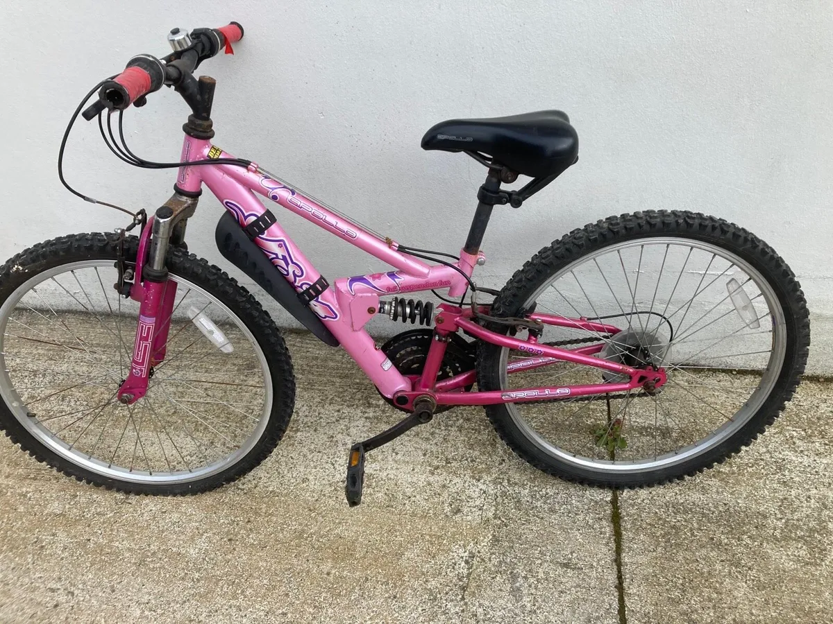 Girl’s Bicycle - Image 1