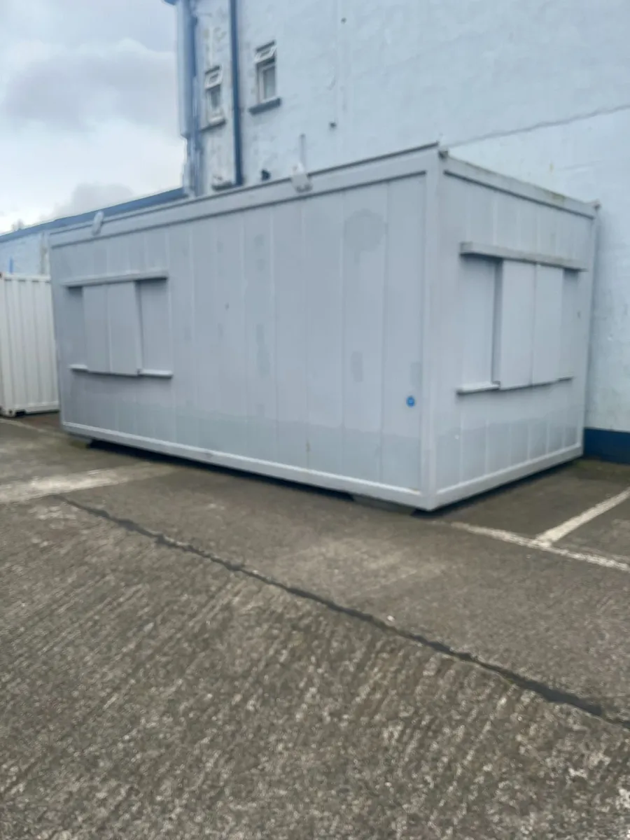 Anti vandal cabin - Image 1