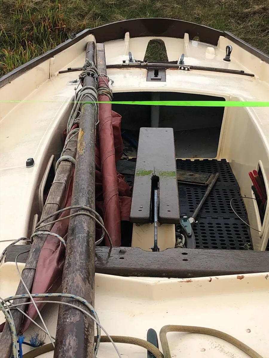 Drascombe Lugger sailing boat - Image 4