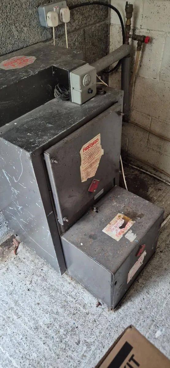 Oil boiler - Image 1