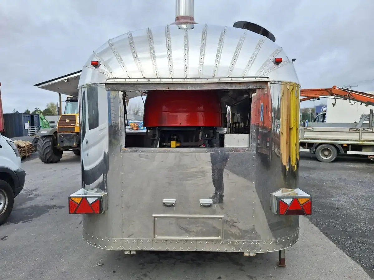 Catering Trailer For Auction - Image 4