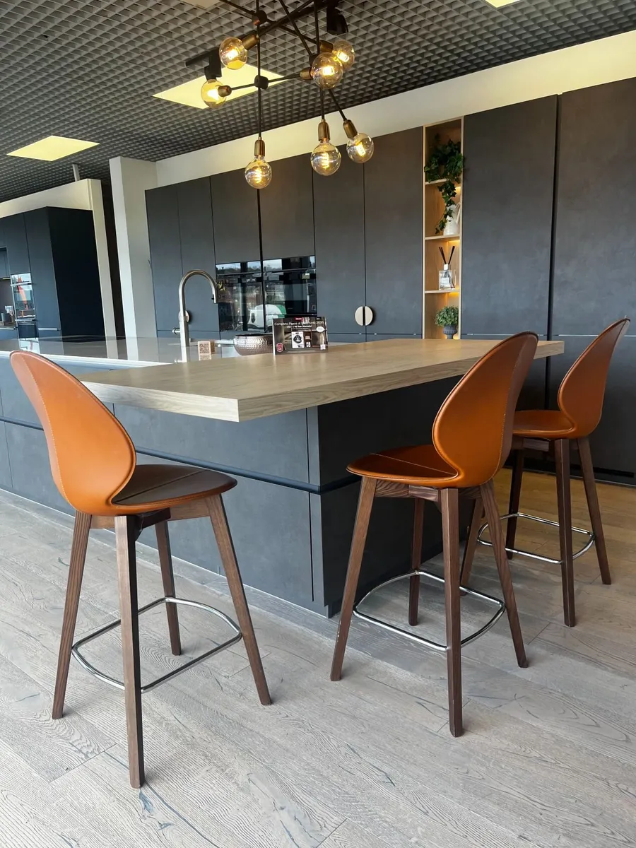 3x Calligaris Basil Stools Smoke & Cognac - Image 2