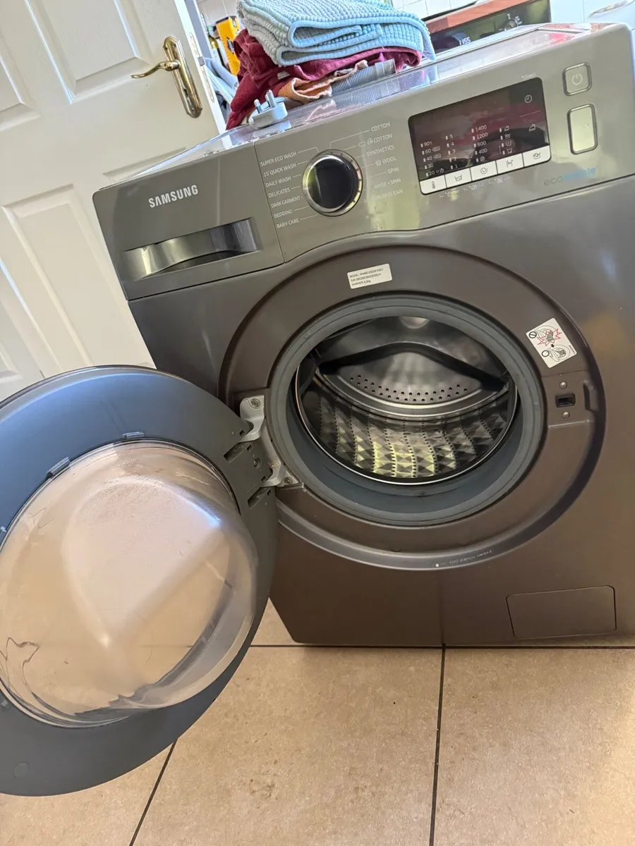 Washing machine - Image 2