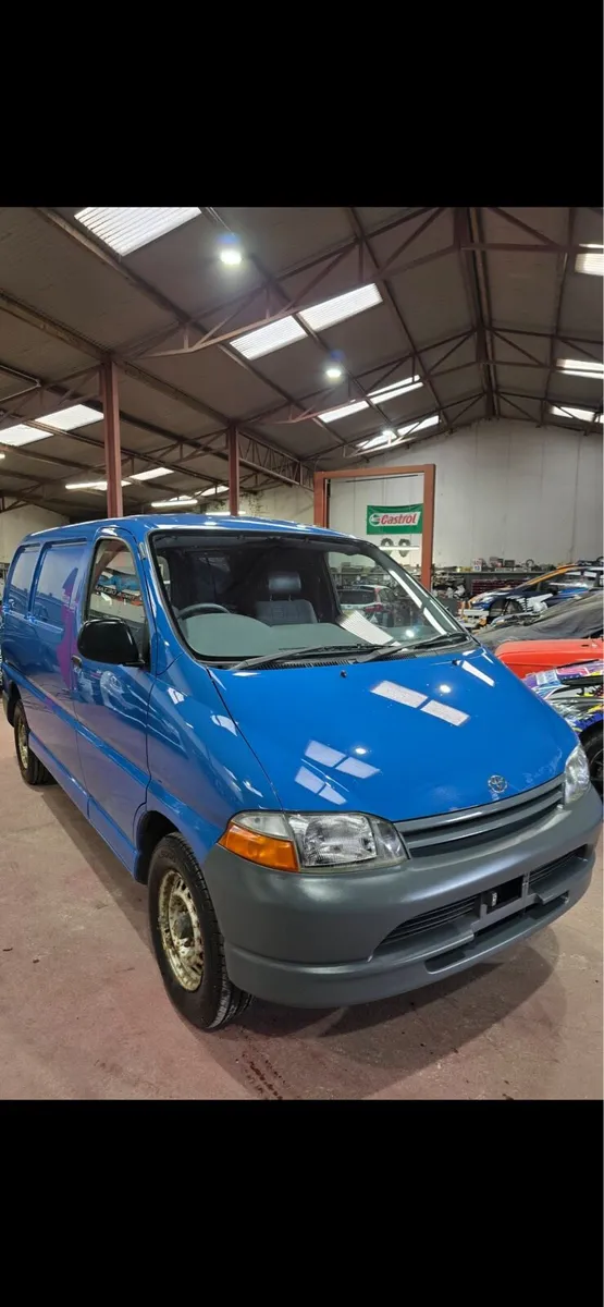 1997 toyota hiace van 2.4d 80k miles - Image 4