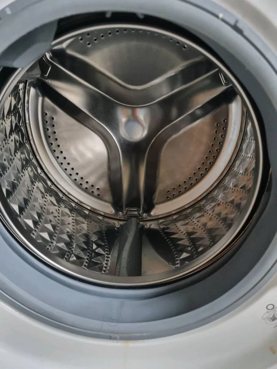 Washing machine - Image 2