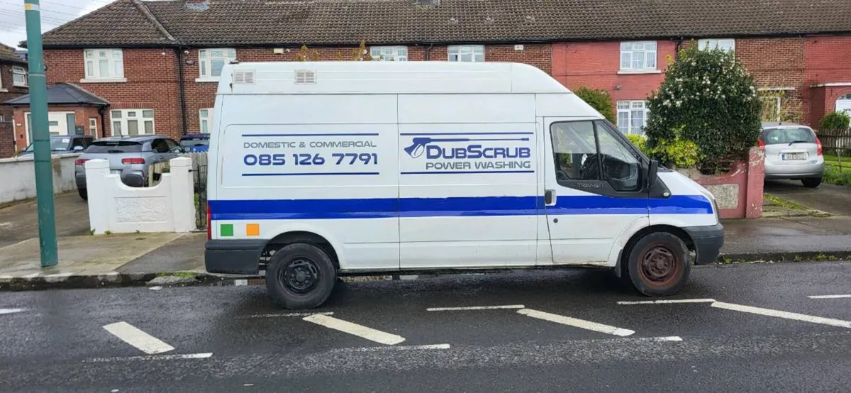 Power washing van and equipment - Image 3