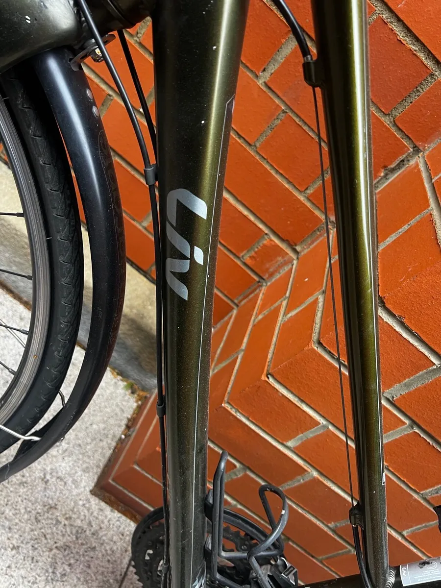 Bicycle - Ladies Giant Liv Alight 2 City - Image 2