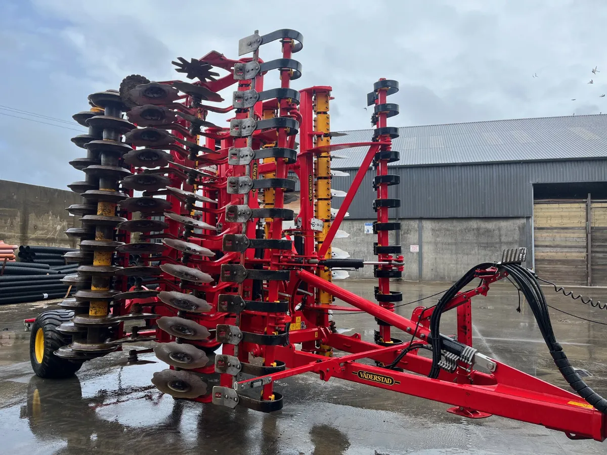 2023 Vaderstad Carrier 625XL - Image 1