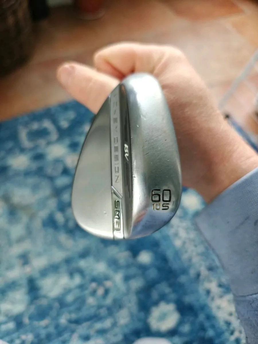 Left handed titleist vokey sm8 60 wedge 10S - Image 2