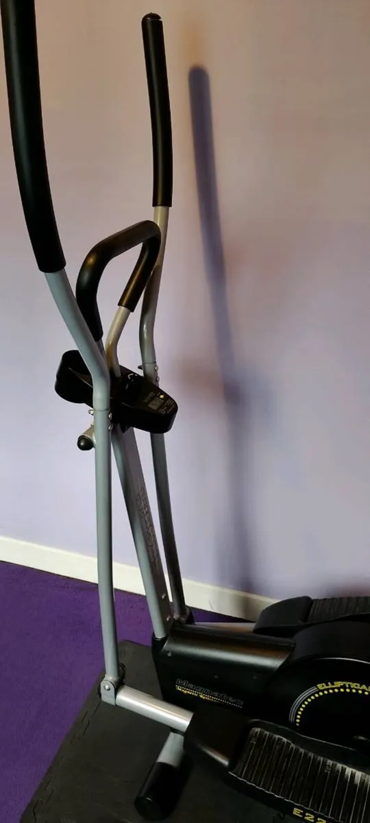 Cross Trainer - Image 3