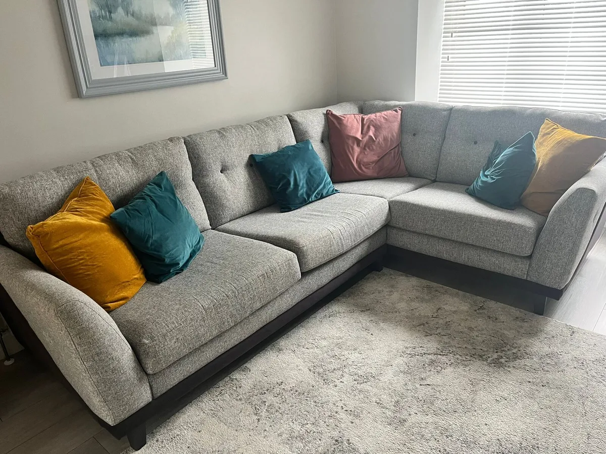 Corner suite - Image 1