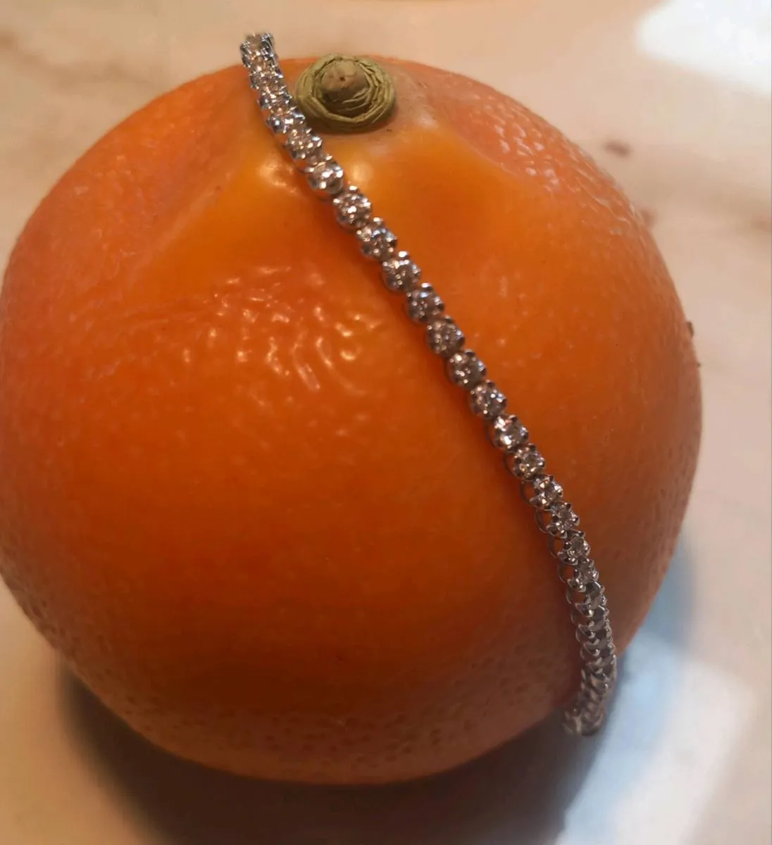 Stunning white gold 47 diamond tennis bracelet - Image 1