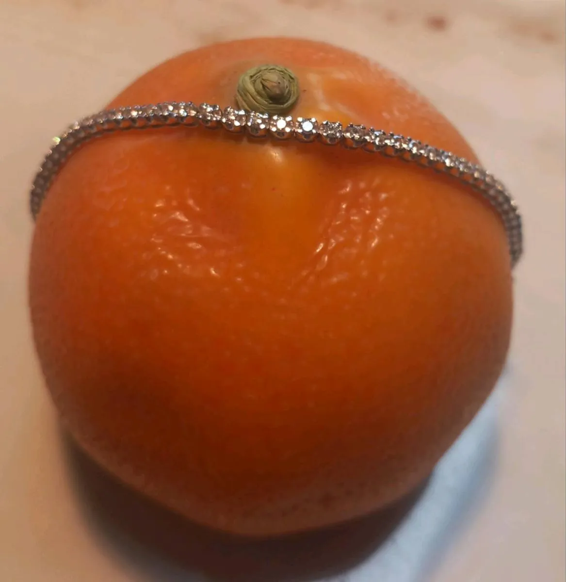 Stunning white gold 47 diamond tennis bracelet - Image 2