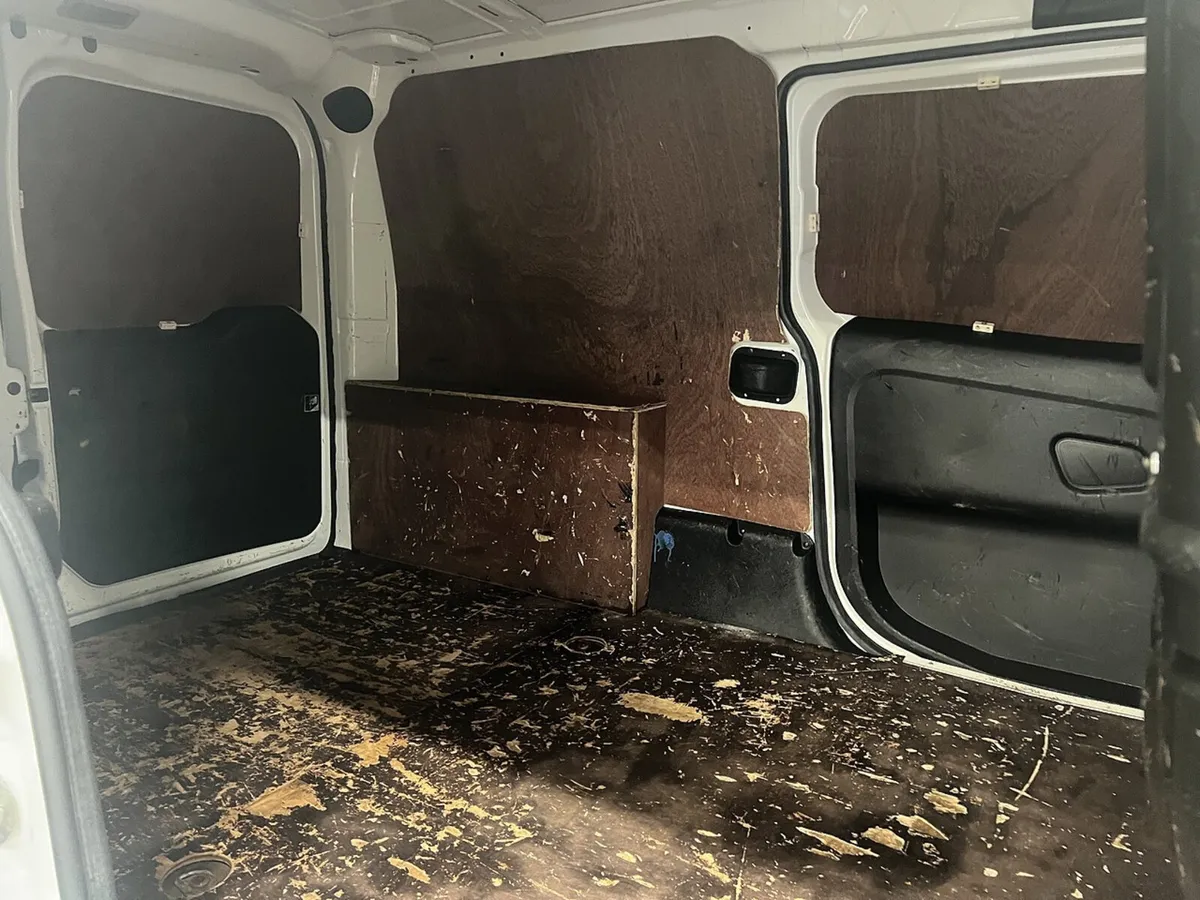 2021 Fiat Doblo Small Panel Van - Image 4