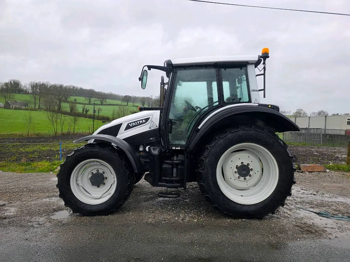 Valtra N103 - Image 2