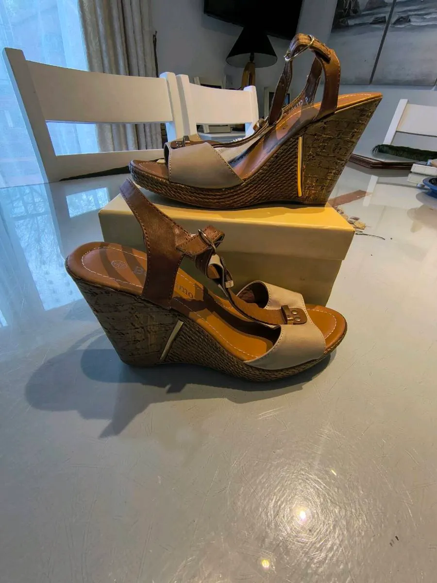 Bellissimo Sandals - Image 3