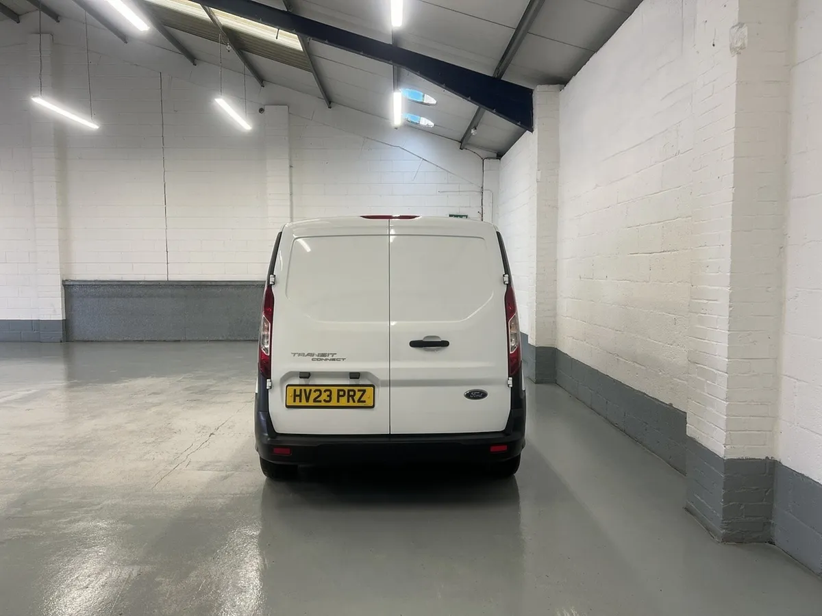 2023 Ford Transit Connect Small Panel Van - Image 4