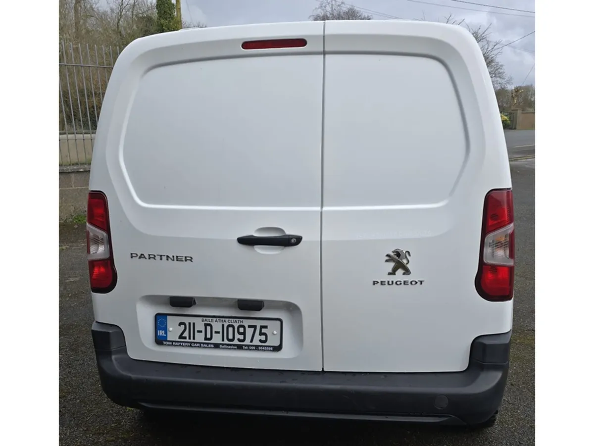 Peugeot Partner 1.5 BLUE HDI - Image 2