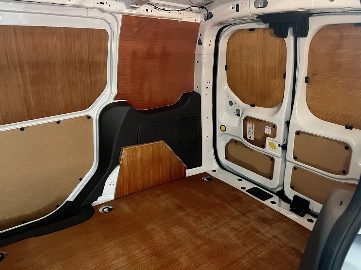 2021 Ford Transit Connect Small Panel Van - Image 3