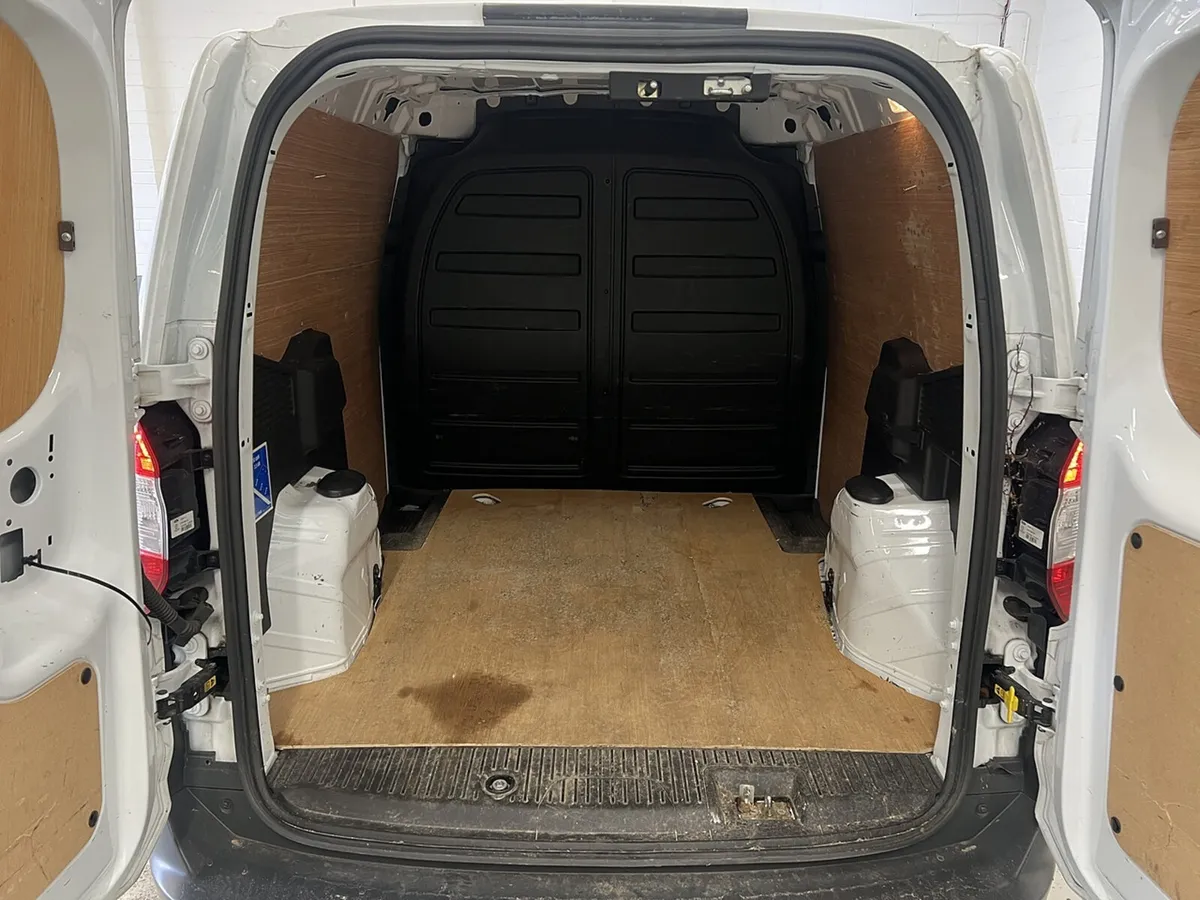 2023 Ford Transit Courier Small Panel Van - Image 2