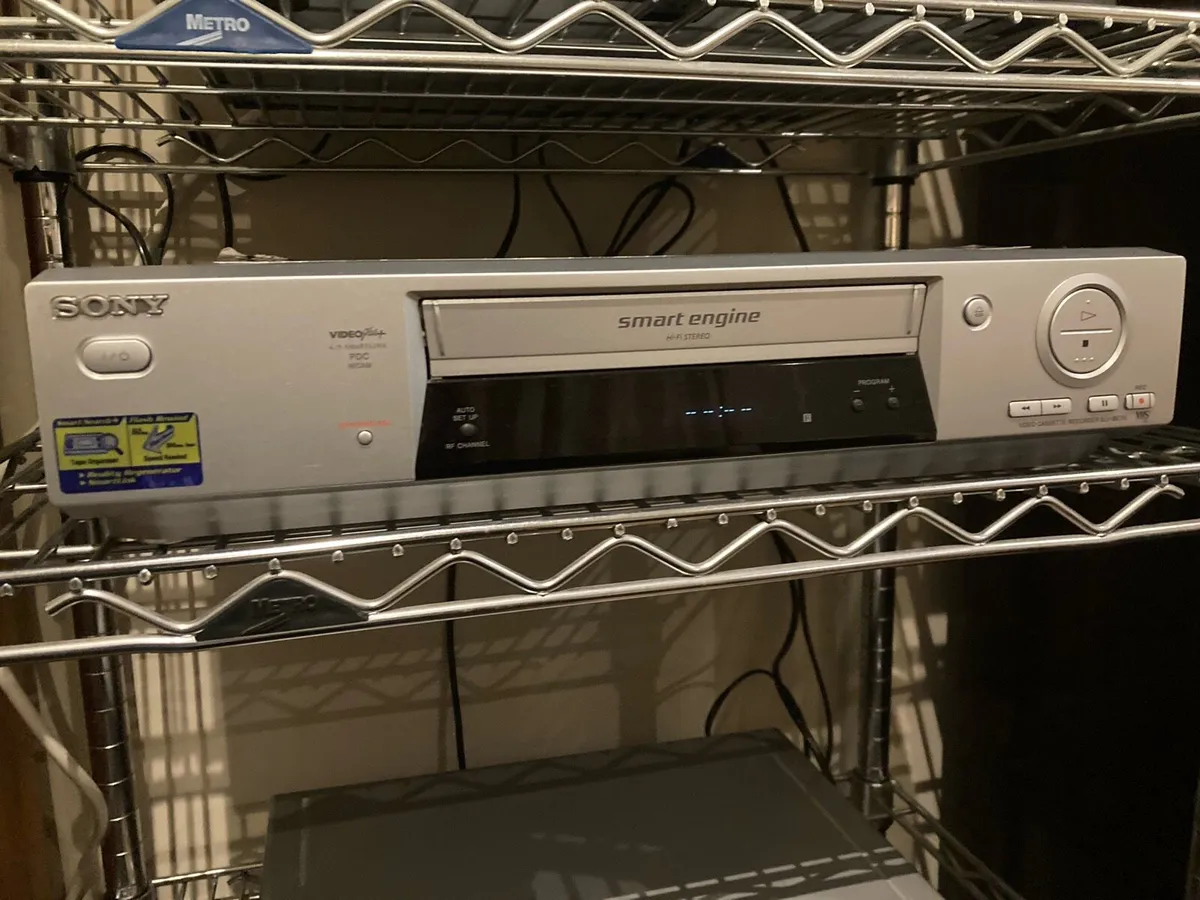 Sony SLV-SE710 - Image 1