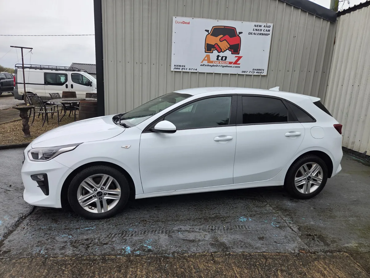 Kia Ceed 2021 - Image 2