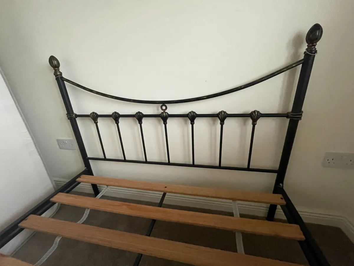 Bed Frame for 6' 3''x 4'6'' (190 x 135 cm) matress - Image 4