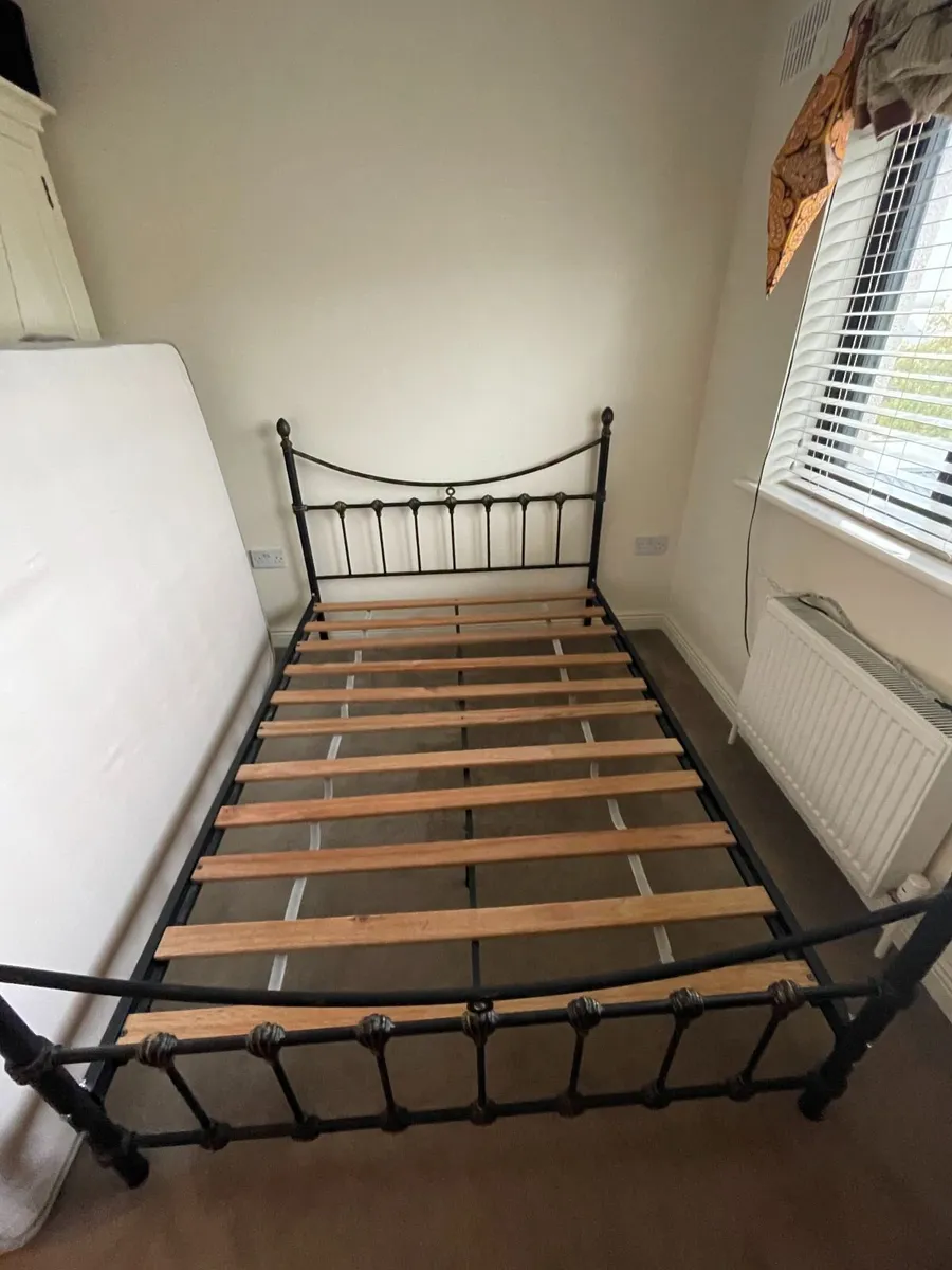 Bed Frame for 6' 3''x 4'6'' (190 x 135 cm) matress - Image 1