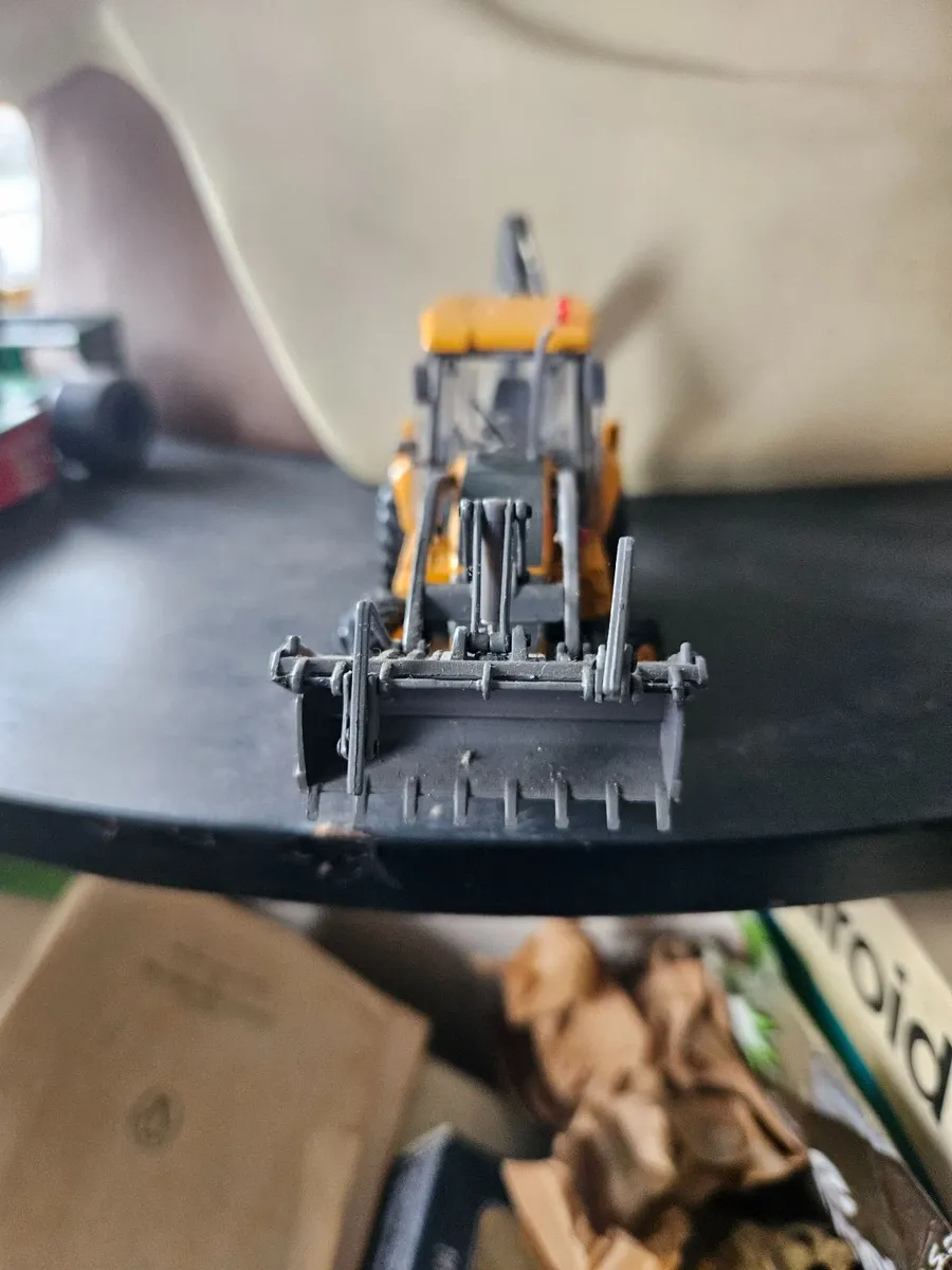 Corgi Motorart Volvo Loader 1.50 - Image 1