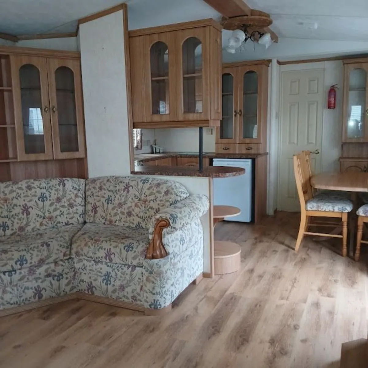 2 bed mobile home - Image 3