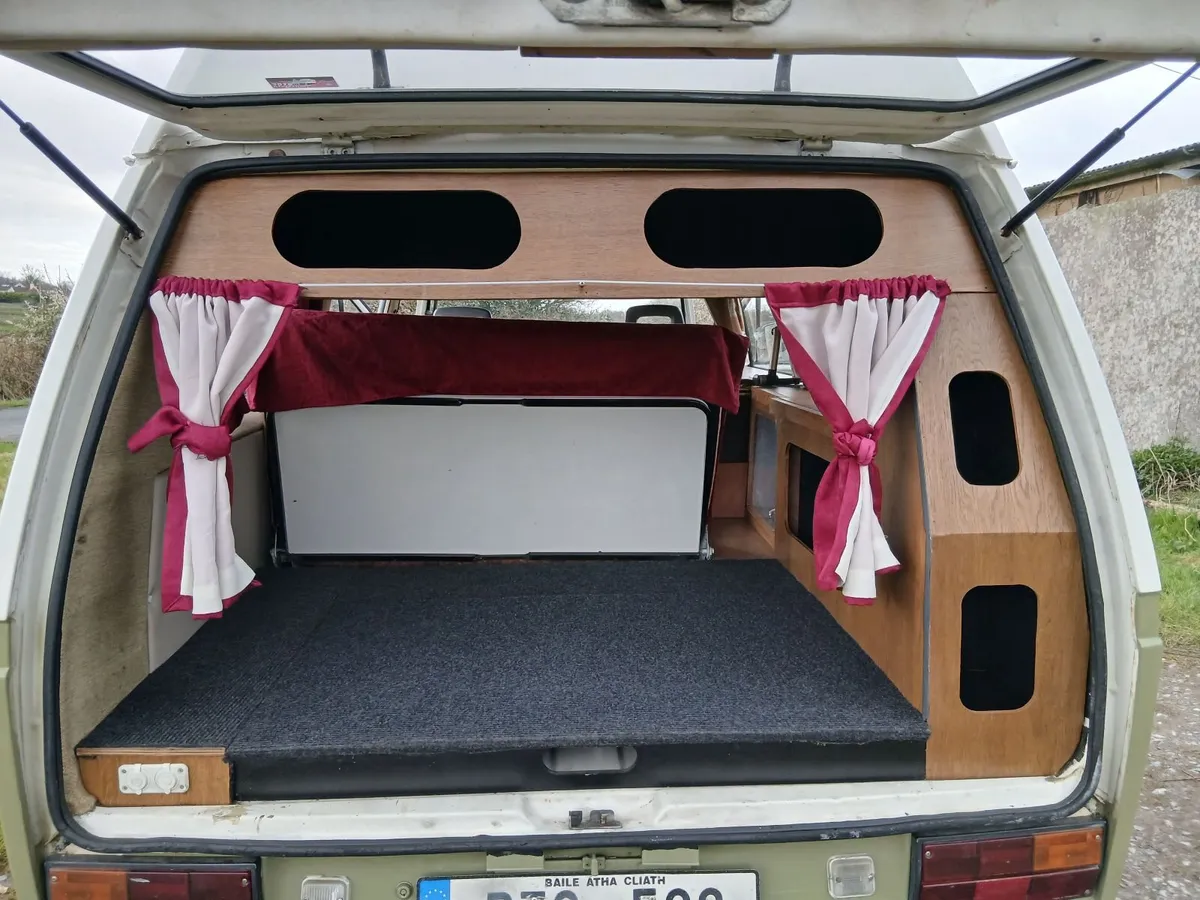 1983 1.6 diesel VW Camper - Image 4