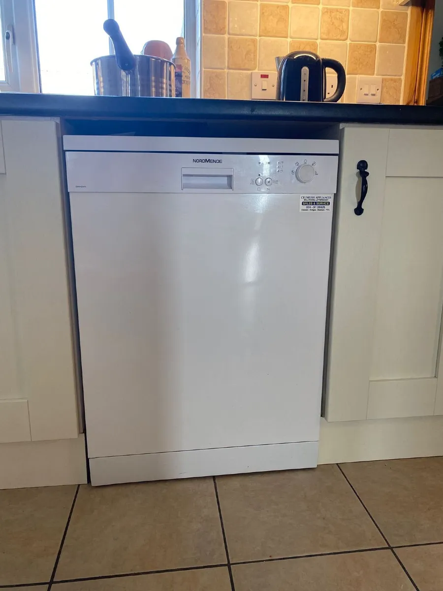 Dishwasher - Image 1