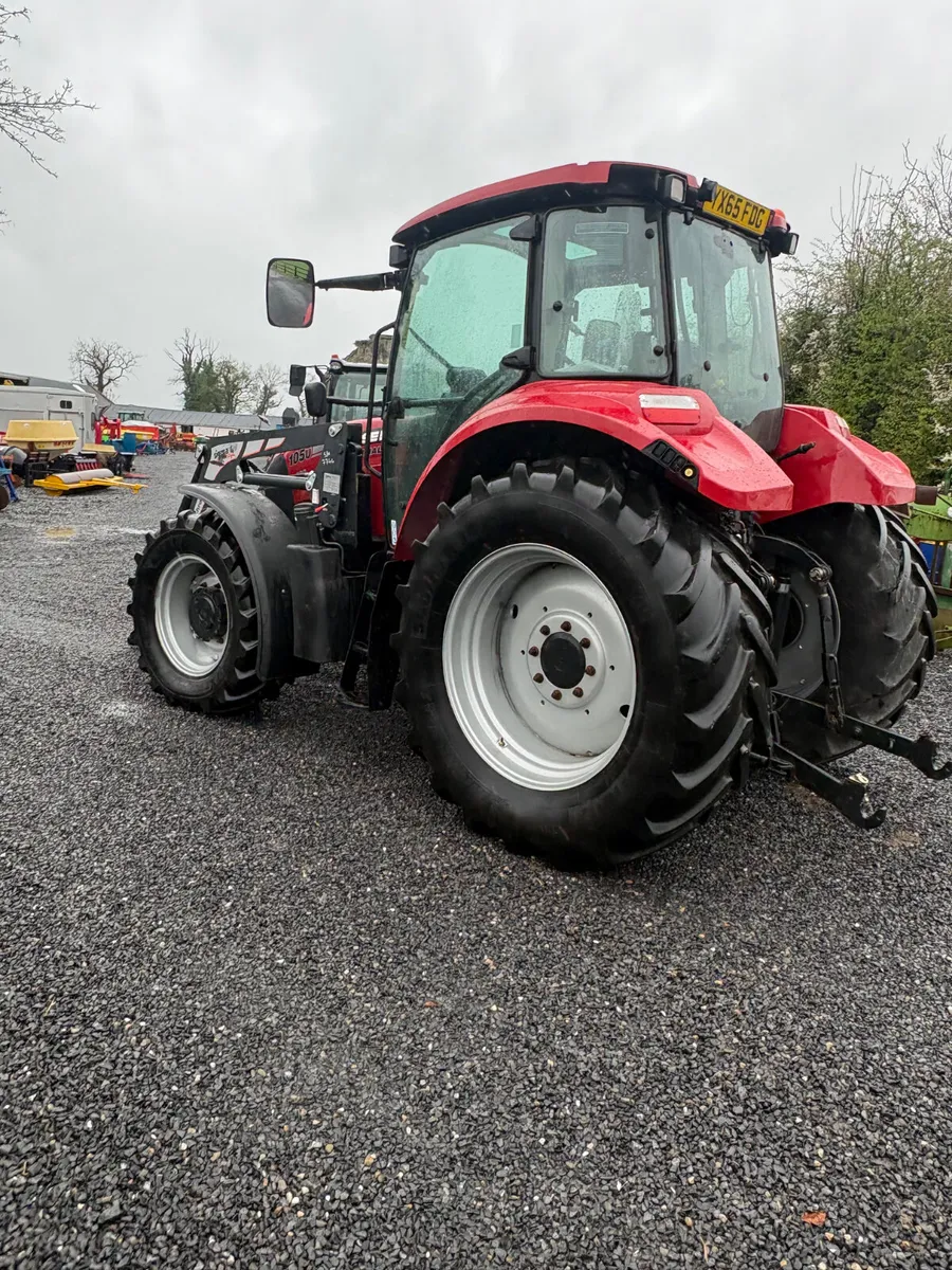 Case Farmall 105U Tractor - Image 4