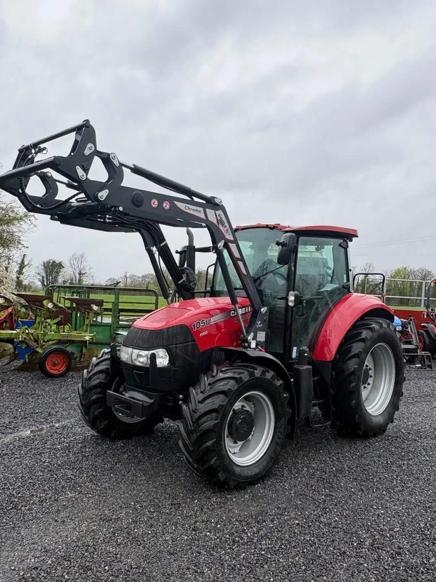 Case Farmall 105U Tractor - Image 1