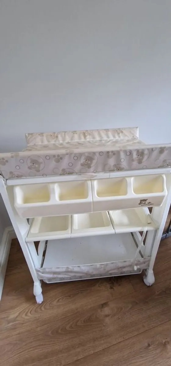 changing table and baby cots - Image 1