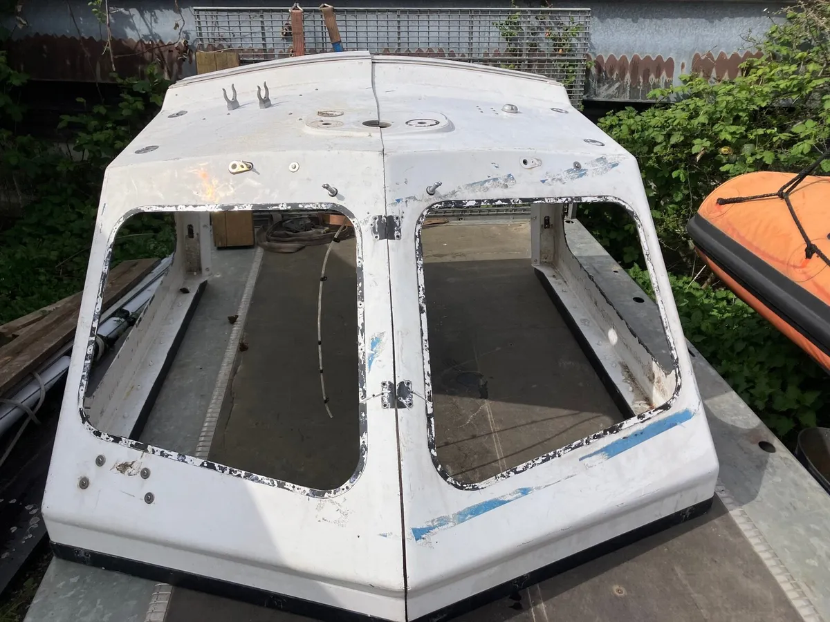BOAT CUDDY/CABIN FOR SALE €650 - Image 1