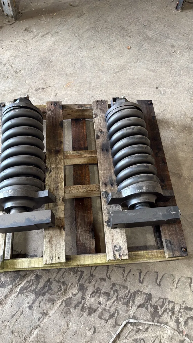 Recoil Units @ Undercarriage Ireland - Image 3