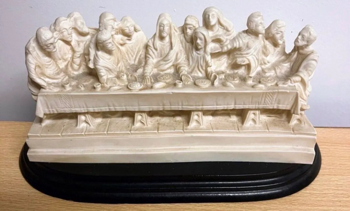 The Last Super Sculpture - Image 1