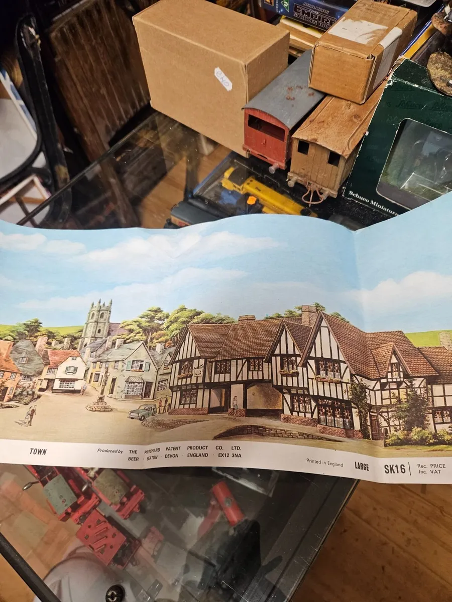 Hornby Peco OO Gauge Scenic Background - Image 2