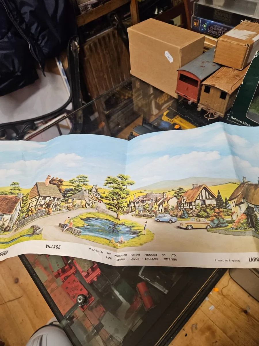 Hornby Peco OO Gauge Scenic Background - Image 3